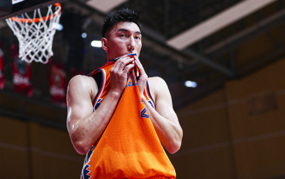 九游会官网 -包含转会期CBA季后赛焦点战；芝加哥公牛扳平良机；更衣室稳定；医务组通报恢复的词条